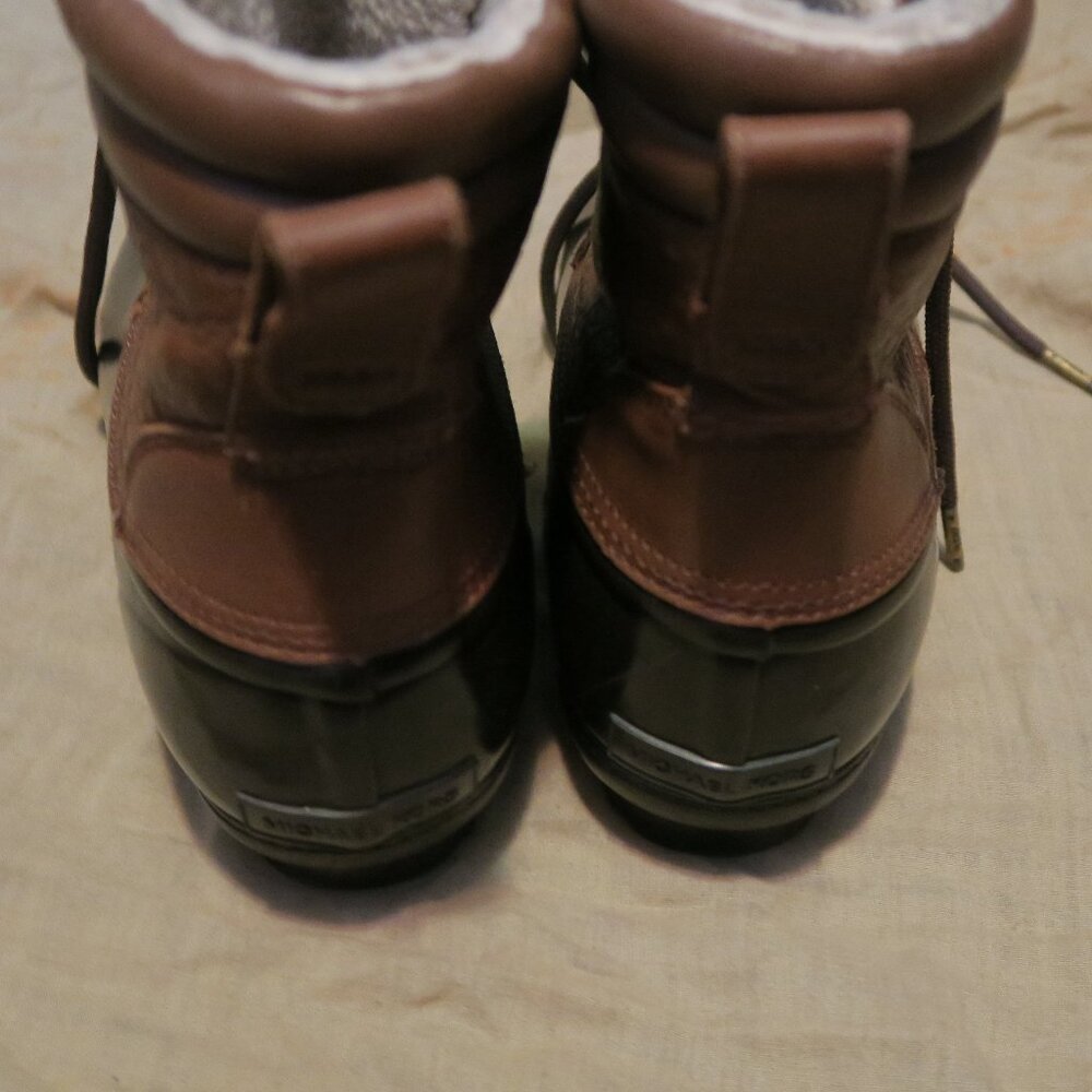 Michael Kors Easton MK Logo Leather Waterproof Rain Booties Ankle Boots Shoes 9 - Picture 4 of 10